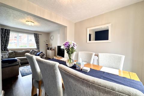 12 Cascade View, Aberdare, CF44 8PN