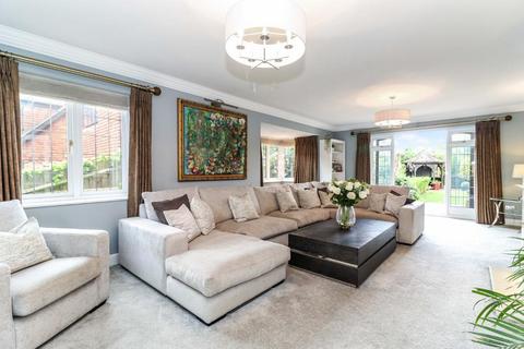 undefined, Hibberts Way, Gerrards Cross, SL9 8UD