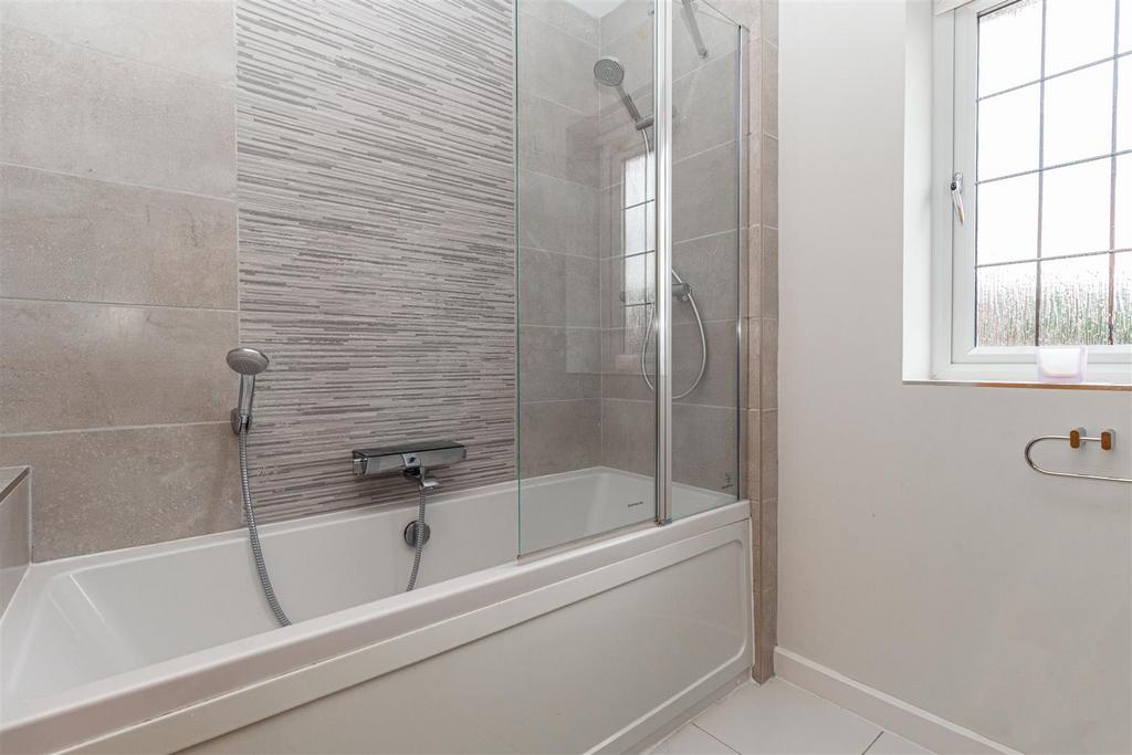 Bathroom-2.jpg