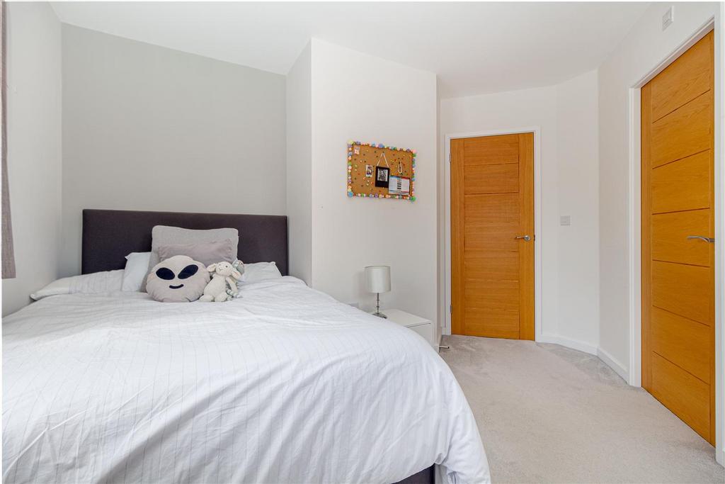 Bedroom-2-2.jpg