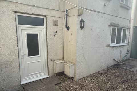 1 bedroom ground floor flat to rent, Lower Church Road, Weston-Super-Mare BS23