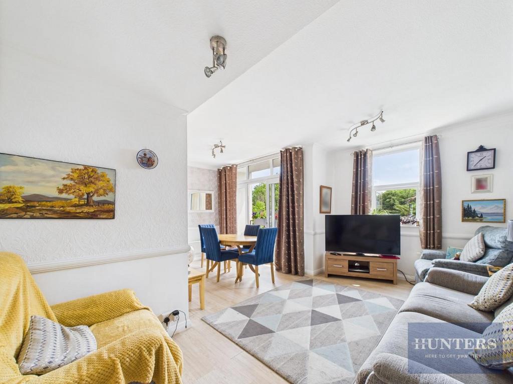 Living Room / Dining Area
