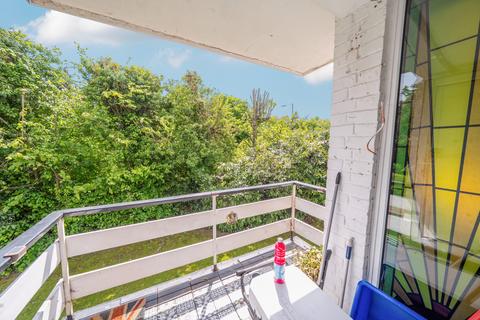 20 White House Drive, Stanmore, HA7 4NQ