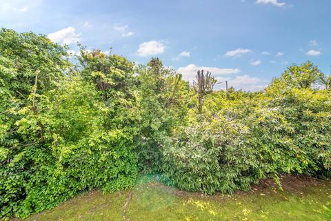 20 White House Drive, Stanmore, HA7 4NQ
