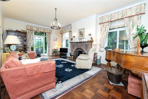 5 bedroom detached house for sale, Skipton Road, Silsden, North Yorkshire, BD20