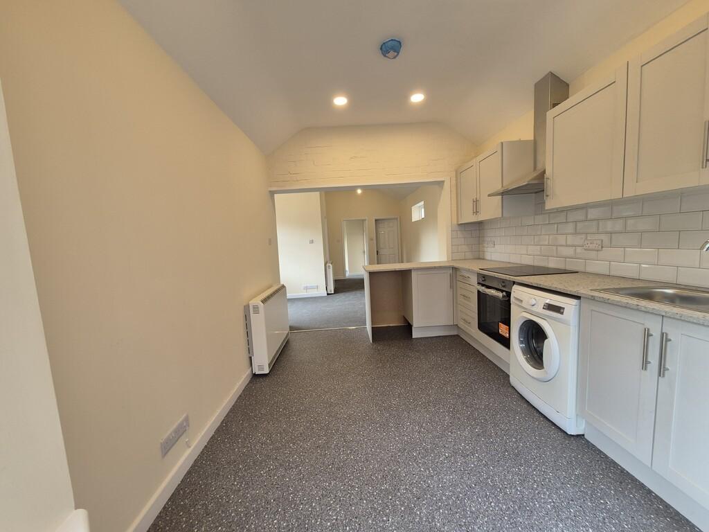 Fitted kitchen