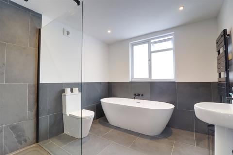 29 Cambridge Grove, Ilfracombe, EX34 9JZ