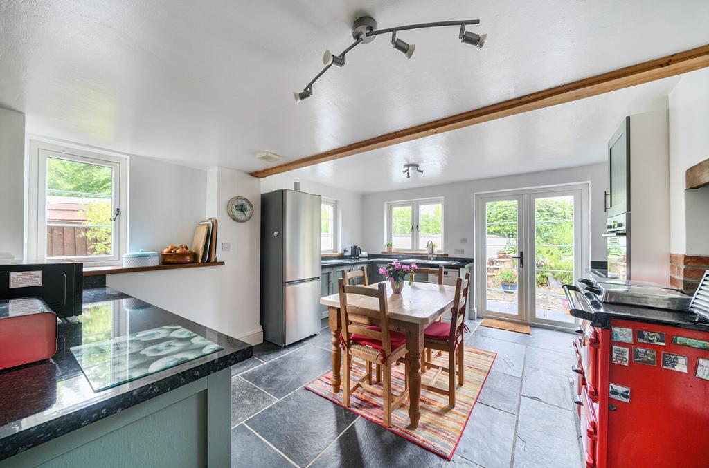 1299272 10 683711...