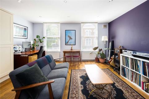 Flat 2, 44 Dunlace Road, London, E5 0NE