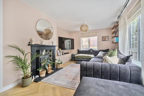 1 Bardolphs Close, Chazey Heath, Reading, RG4 9ER
