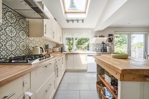1 Bardolphs Close, Chazey Heath, Reading, RG4 9ER