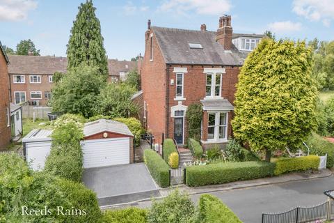 4 bedroom semi-detached house for sale, The Avenue, Leeds LS15