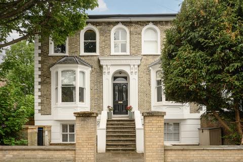 2 bedroom apartment for sale, Pelham Road, London SW19