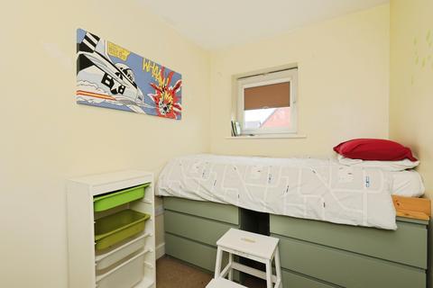 14 Ascot Drive, Laughton Common, Sheffield, S25 3AL