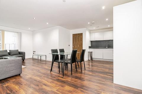 3 bedroom apartment to rent, Cambridge Street, Greater Manchester M1