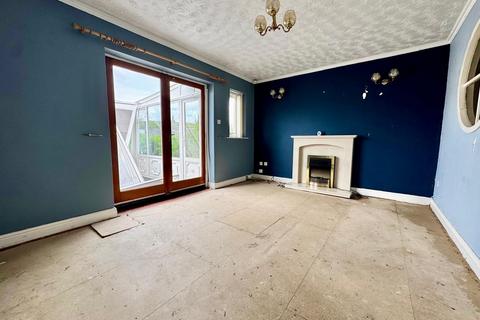 2 bedroom bungalow for sale, Saunders Close, Lancashire BB4