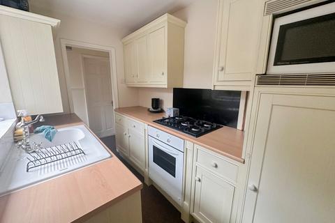 2 bedroom terraced house to rent, Kitchener Street, York YO31