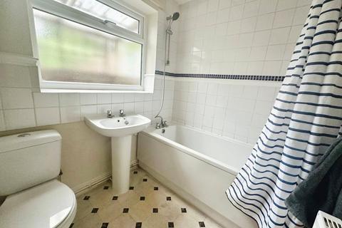 2 bedroom terraced house to rent, Kitchener Street, York YO31