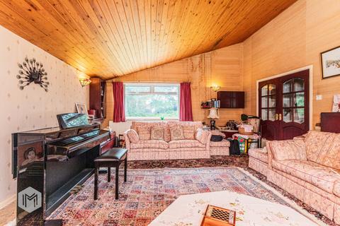 4 bedroom detached house for sale, The Glen, Bolton, Greater Manchester, BL1 5DB