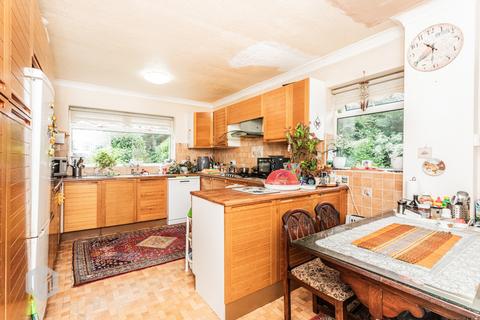 4 bedroom detached house for sale, The Glen, Bolton, Greater Manchester, BL1 5DB