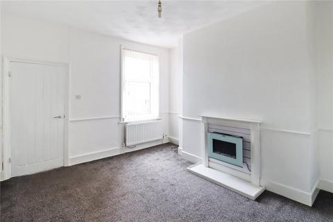 3 bedroom flat to rent, Oswin Avenue, Tyne and Wear NE12