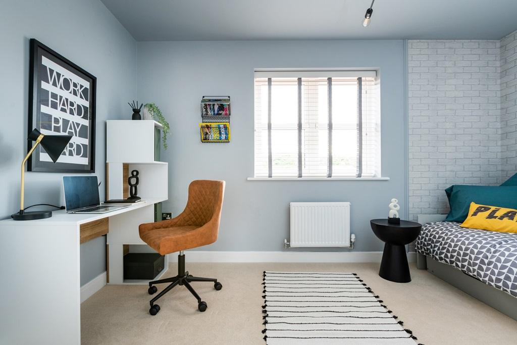 Fourth double bedroom or sizeable single