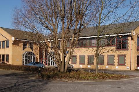 Office to rent, Waterside Dr Slough SL3 6EH
