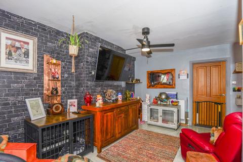 68 Lincluden Road, Dumfries, DG2 0QB