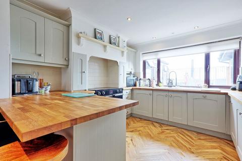 25 Mountview Crescent, St Lawrence, Southminster, CM0 7NT