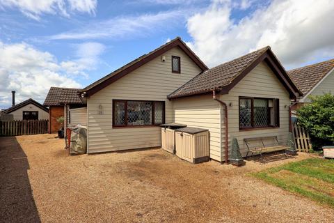 25 Mountview Crescent, St Lawrence, Southminster, CM0 7NT