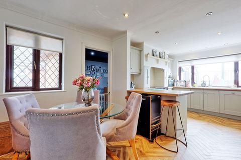 25 Mountview Crescent, St Lawrence, Southminster, CM0 7NT