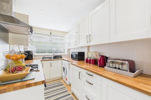 11 Ashbourne Road, Great Sankey, Warrington, WA5 1LW