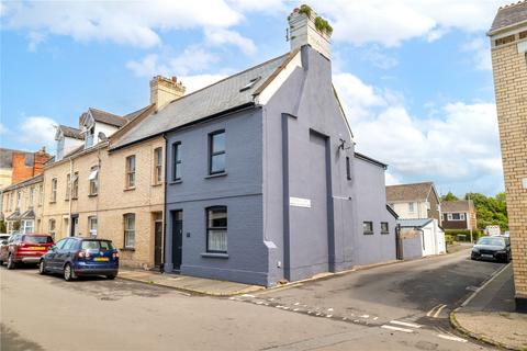 5 bedroom end of terrace house for sale, Victoria Street, Barnstaple, Devon