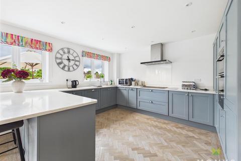 4 bedroom detached house for sale, St. Martins, Oswestry