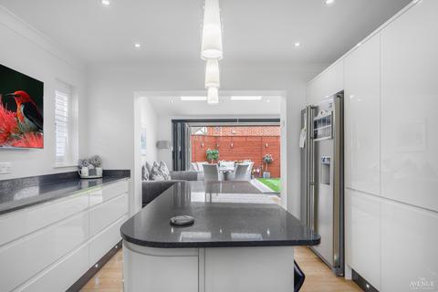 5 bedroom detached house for sale, Hemley Road, Orsett