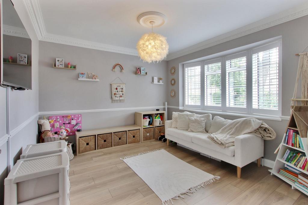 Lounge/Play Room