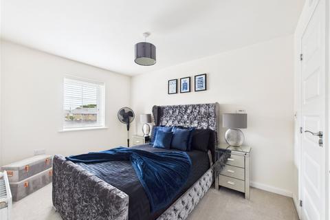 3 bedroom semi-detached house for sale, Smock Mill Road, Felixstowe, Suffolk, IP11