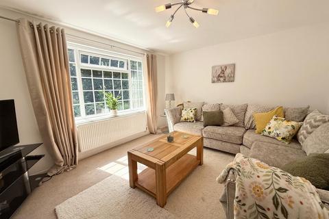 undefined, School Road, Droitwich, WR9