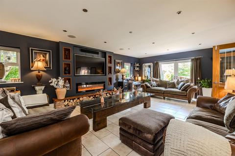 undefined, The Avenue, Medburn, Newcastle Upon Tyne, Northumberland, NE20