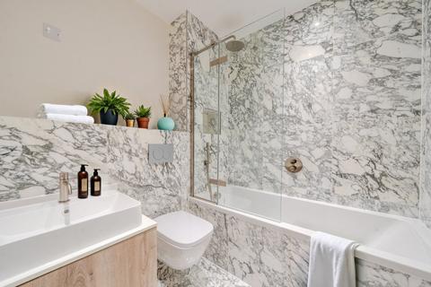 3 bedroom flat for sale, Somerset Road, West Ealing, London, W13