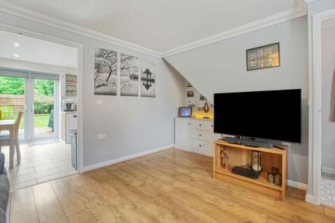 9 Blansby Chase, Emerson Valley, Milton Keynes, MK4 2LT