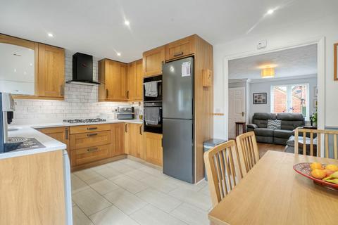 9 Blansby Chase, Emerson Valley, Milton Keynes, MK4 2LT