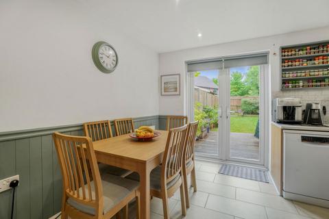 9 Blansby Chase, Emerson Valley, Milton Keynes, MK4 2LT