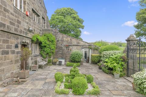 undefined, Otley Road, High Eldwick BD16