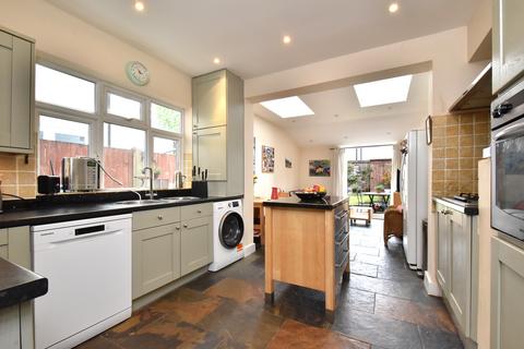 3 bedroom terraced house for sale, Freelands Road Bromley BR1