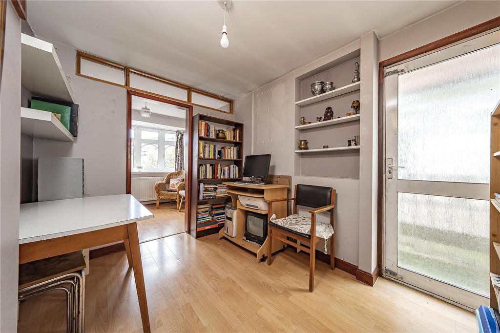 Bedroom/Study