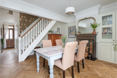 20 Meadow Road, Bromley, BR2 0DX