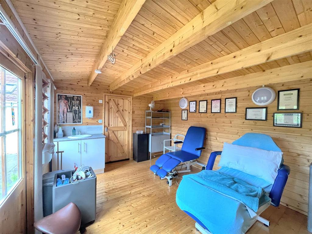 Garden Cabin