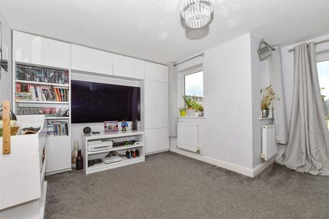 5 bedroom terraced house for sale