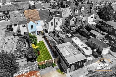 53 Church Road, Folkestone, CT20 3EL